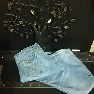 MEK Women Jeans!!